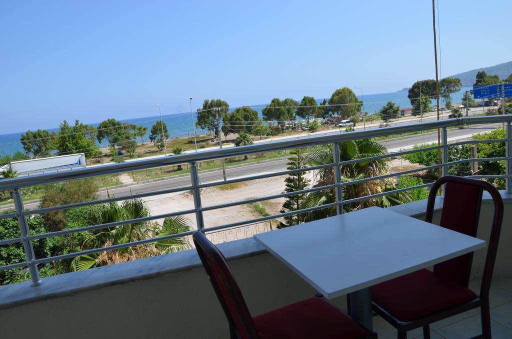 Hotel Simsek Finike Exterior photo